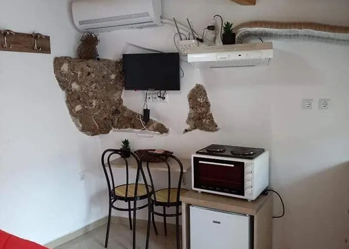 Rodomelo Cute 3 * Leonídion